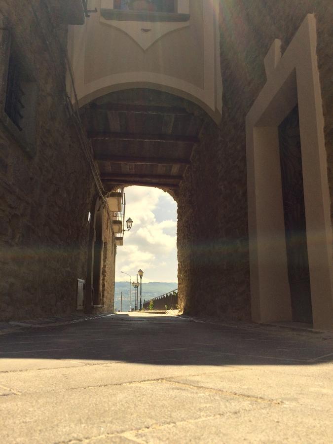 Pozzo Medievale Prignano Cilento エクステリア 写真