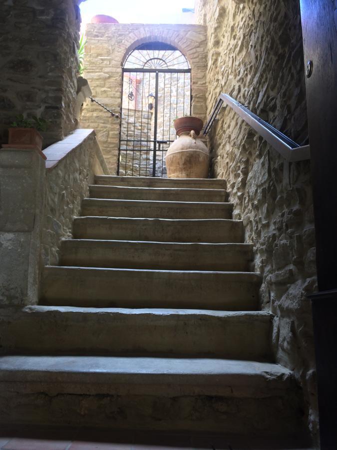 Pozzo Medievale Prignano Cilento エクステリア 写真