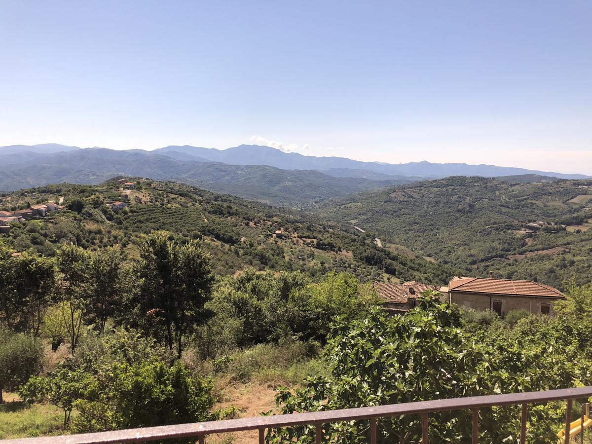 Pozzo Medievale Prignano Cilento エクステリア 写真